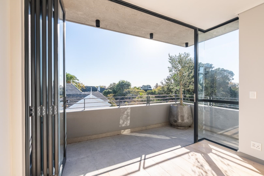 2 Bedroom Property for Sale in Kenilworth Western Cape